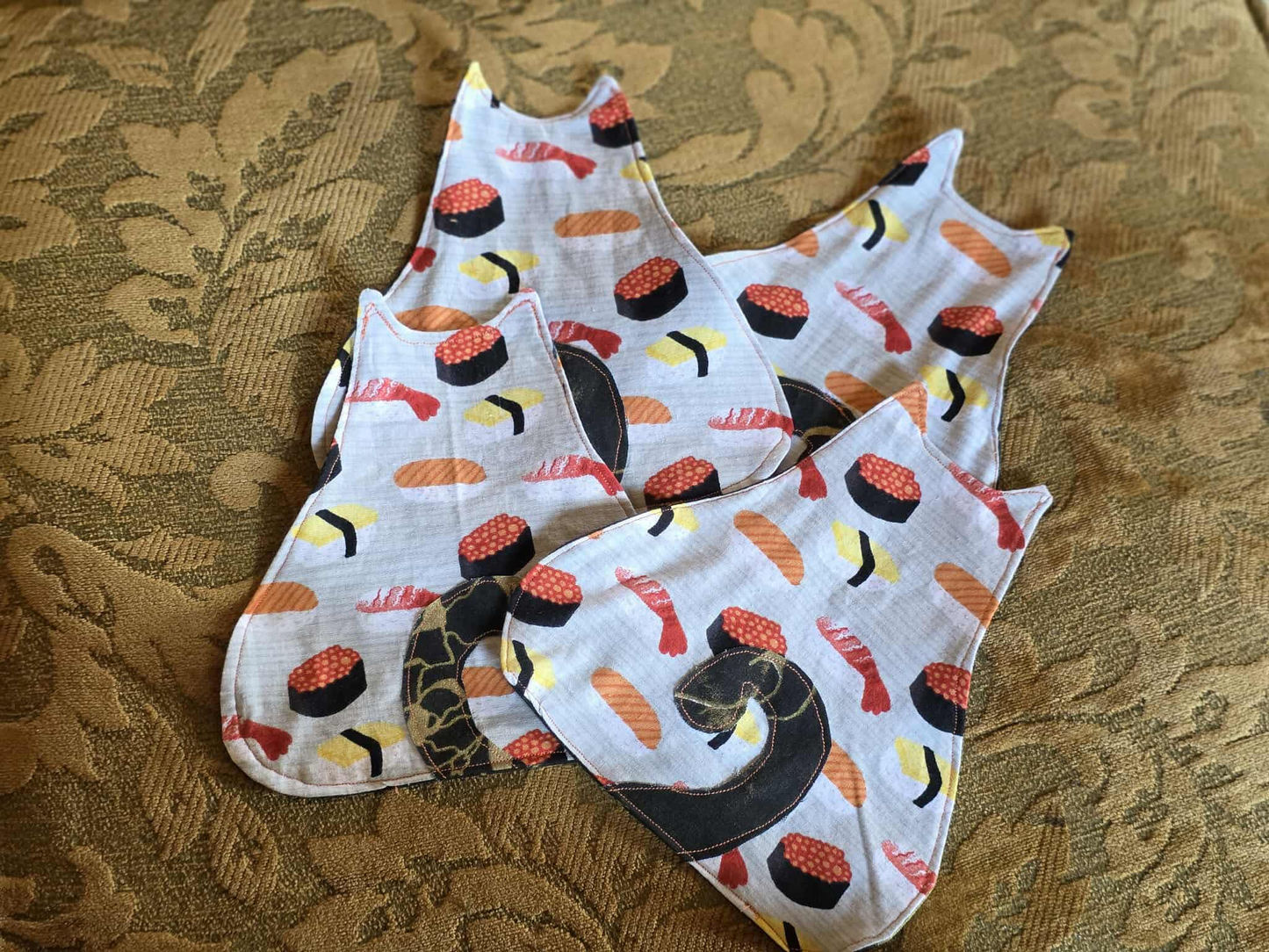 Handmade Sushi Marble Cat MugRug